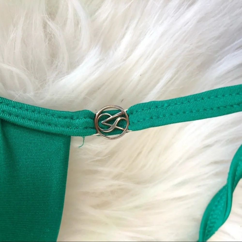 Victoria's Secret Bikini Top 34C